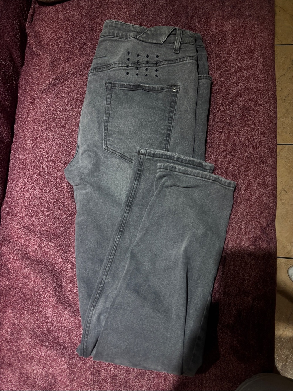 Ksubi Men  Charcoal Skinny Jeans and slim has tag just token off you can sow it